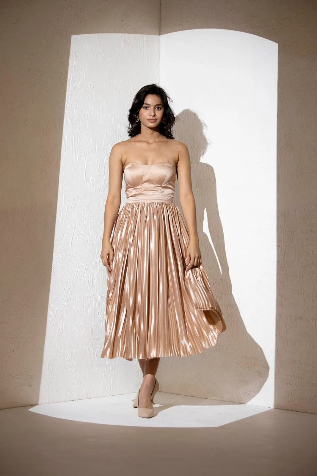 A movement - Metallic gold rose pleated padded dress