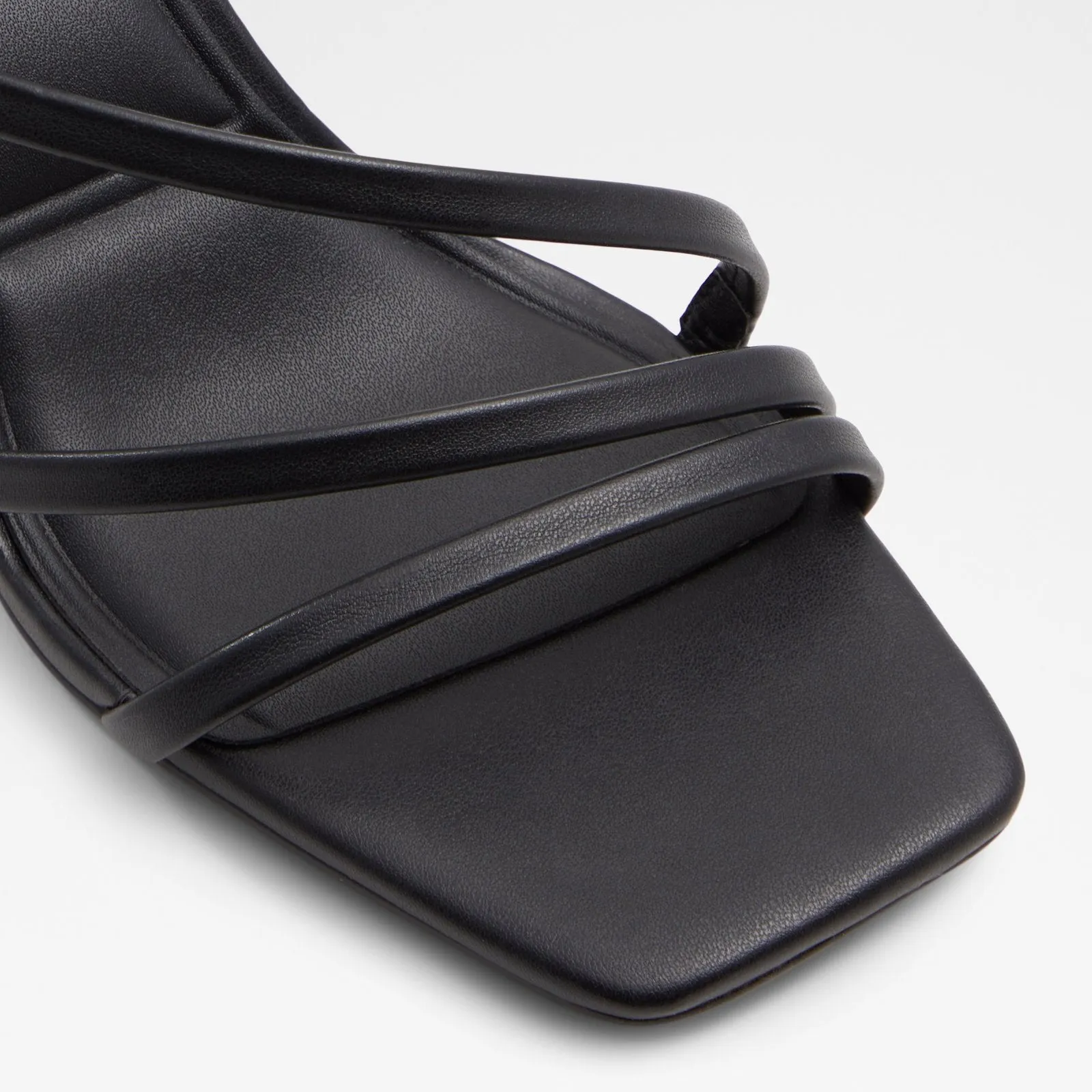 Atlanticus / Heeled Sandals