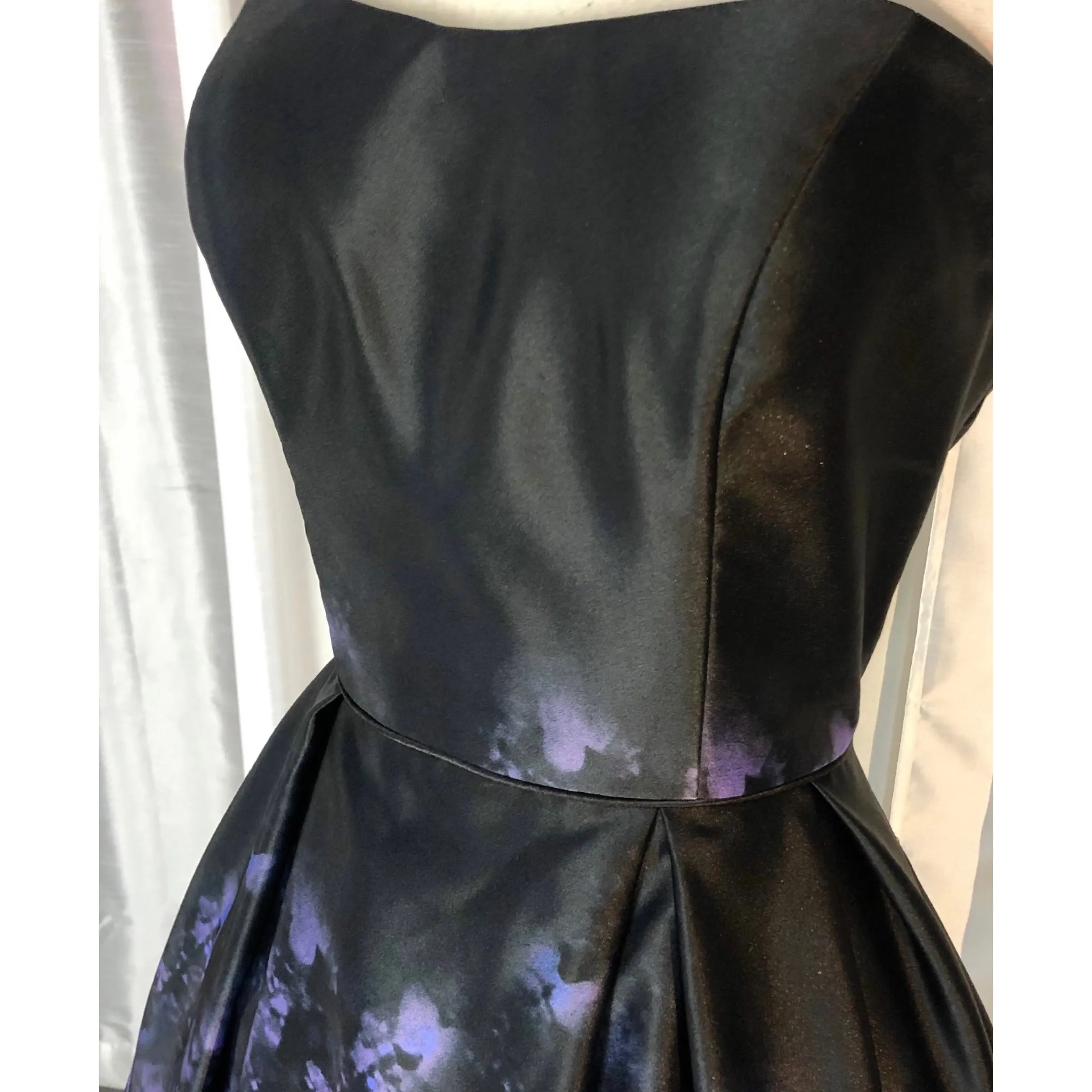 Betsy & Adam Satin High-Low Size 10