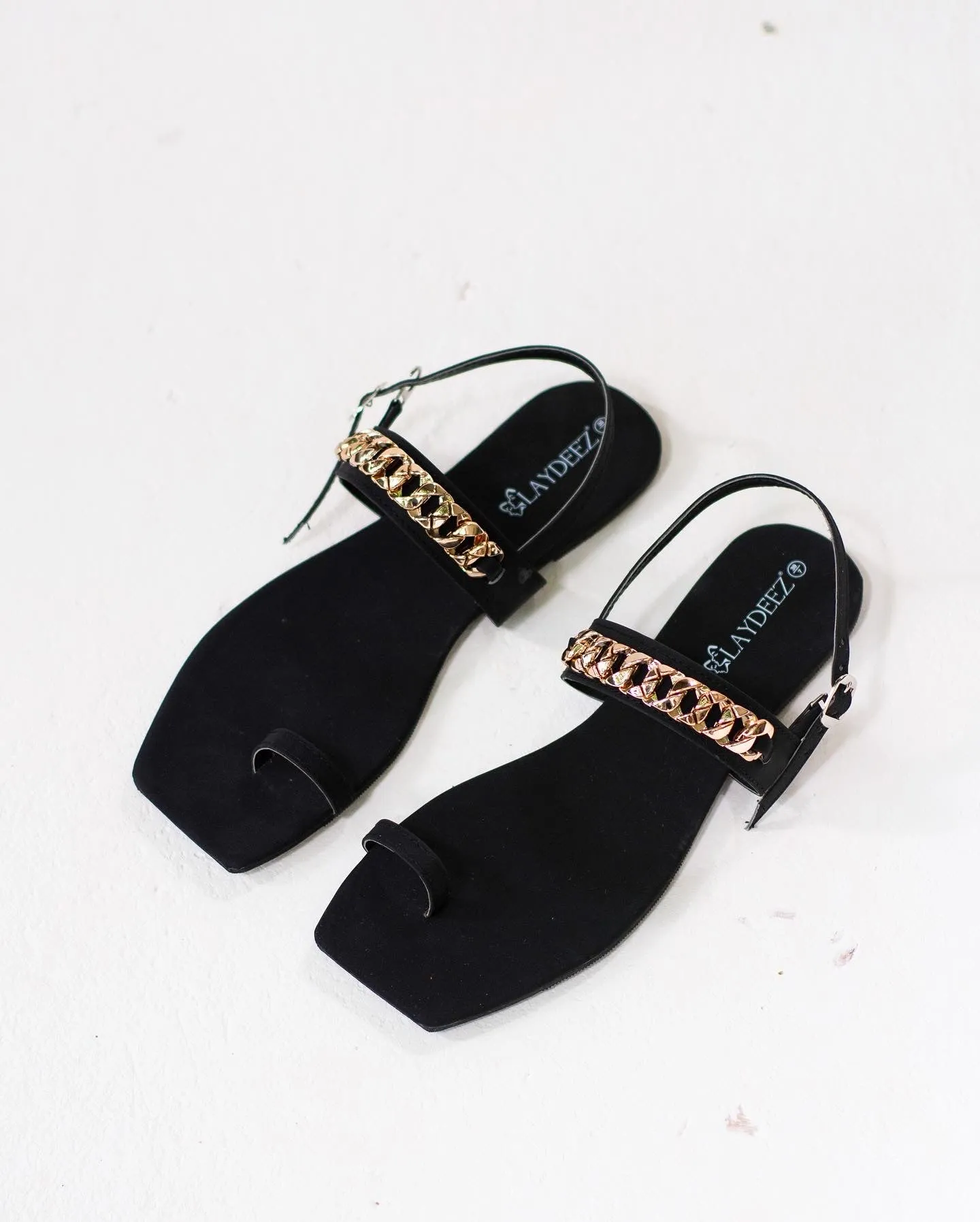 Chain Detailed Slingback Flats