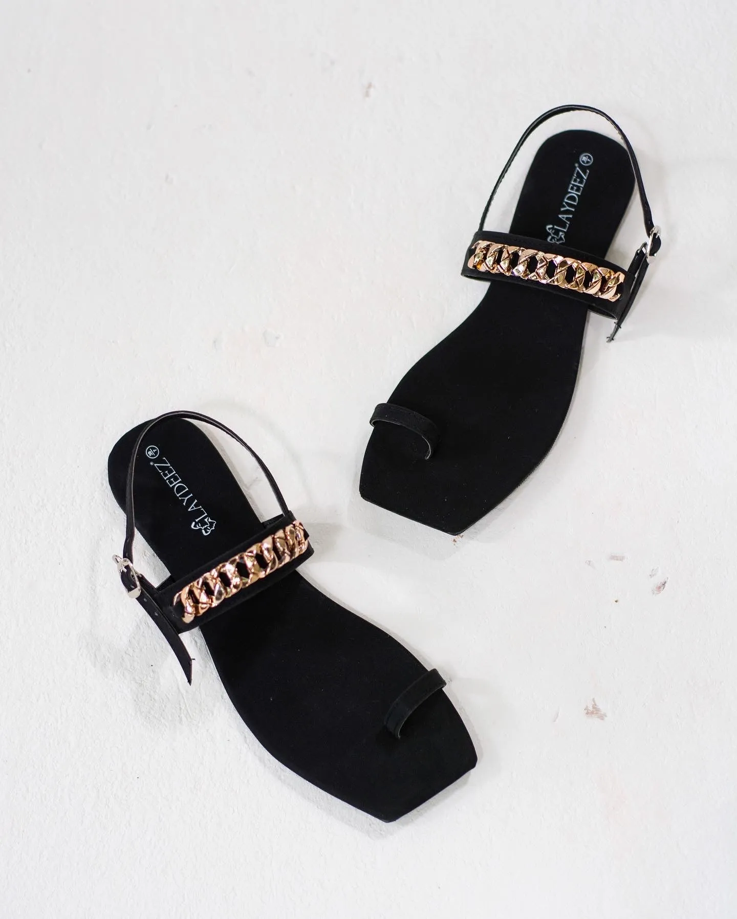 Chain Detailed Slingback Flats
