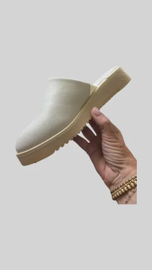 Charlotte Slide- Bone