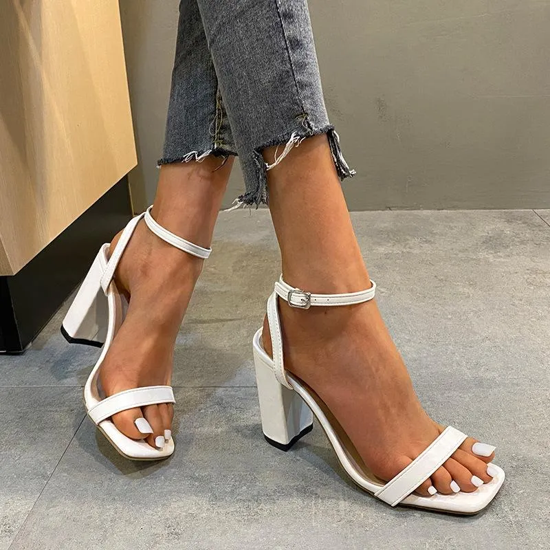 Chic Pure Color High-Heeled Buckle Shoes