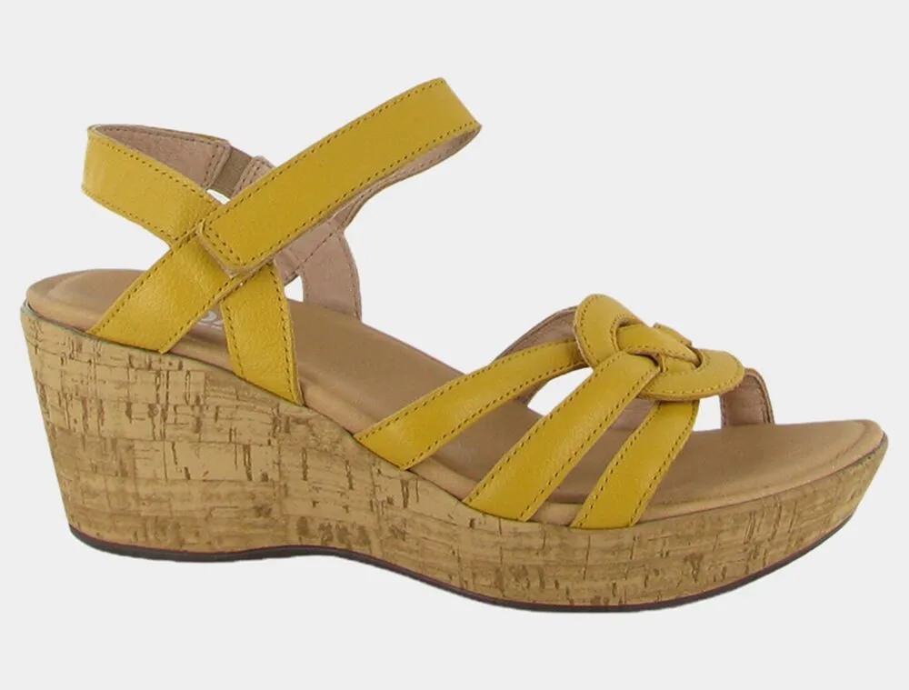 CLEARANCE - Naot - Tropical