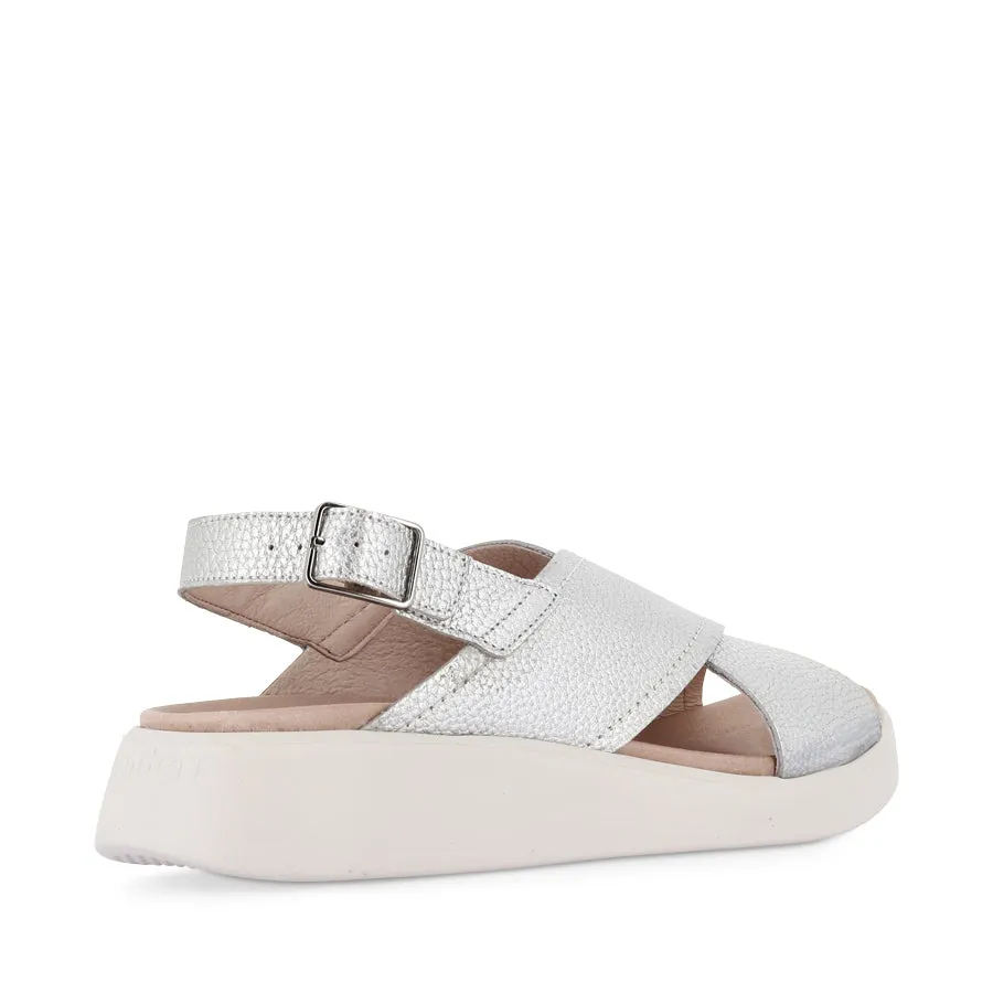 CORINNA C-4426 - SILVER LEATHER