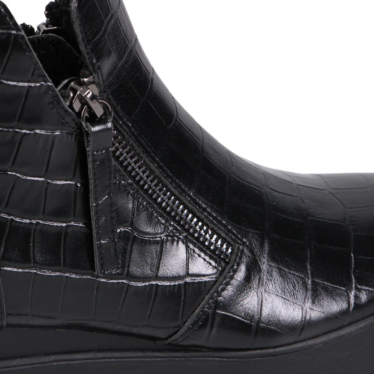 DJANGO & JULIETTE- WOMEN'S RADIO WEDGE BOOT