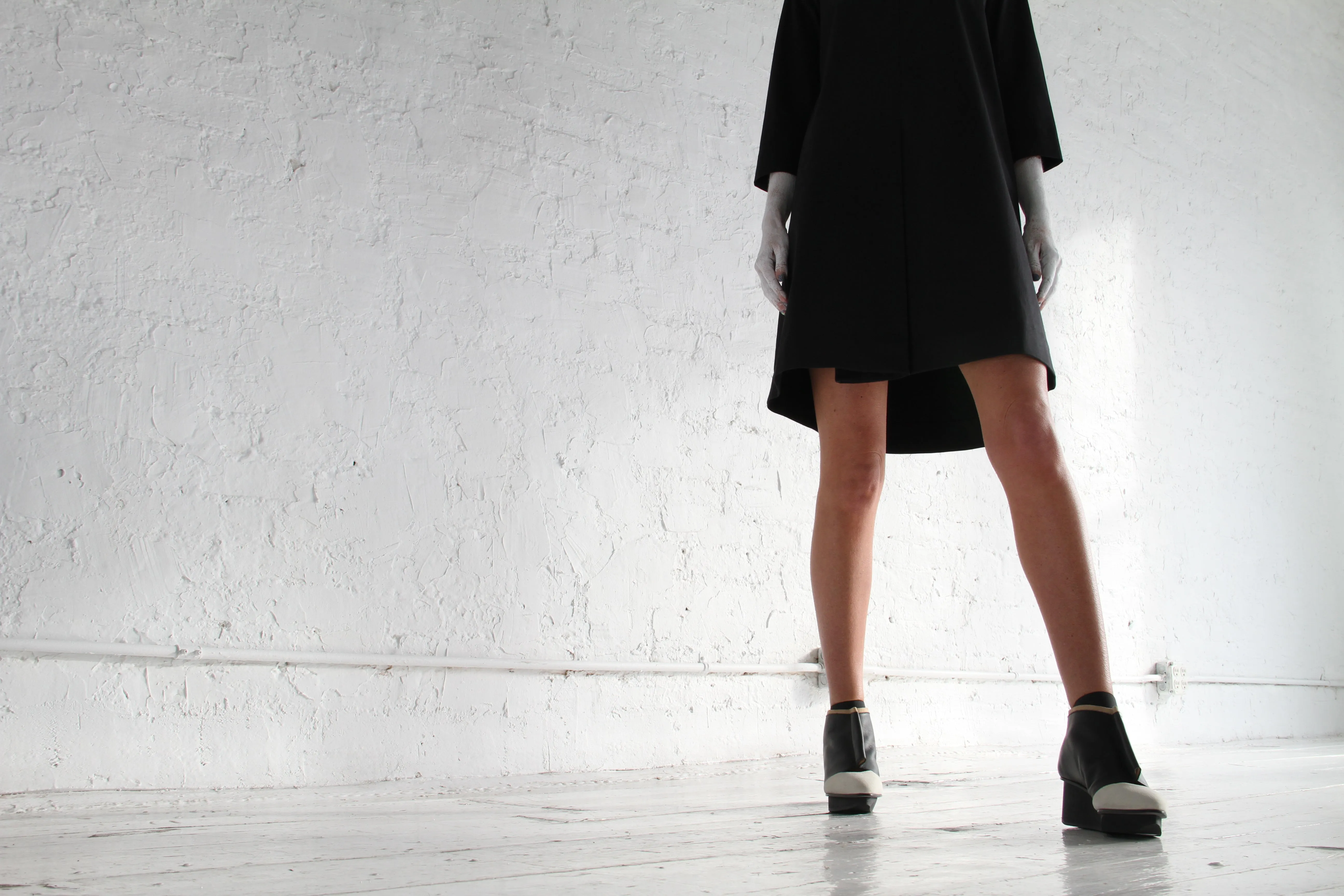 JUMP / BLACK/WHITE /