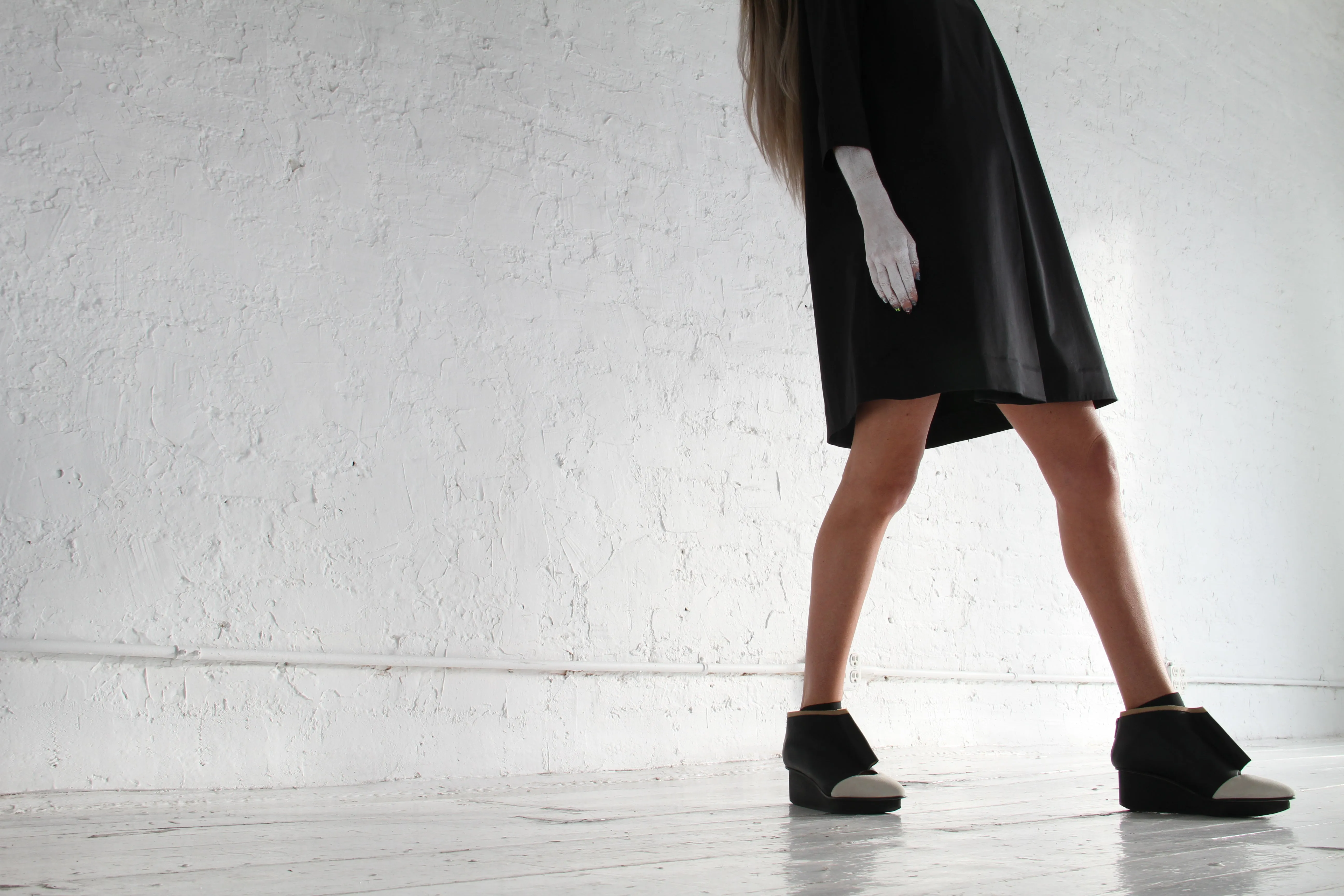 JUMP / BLACK/WHITE /