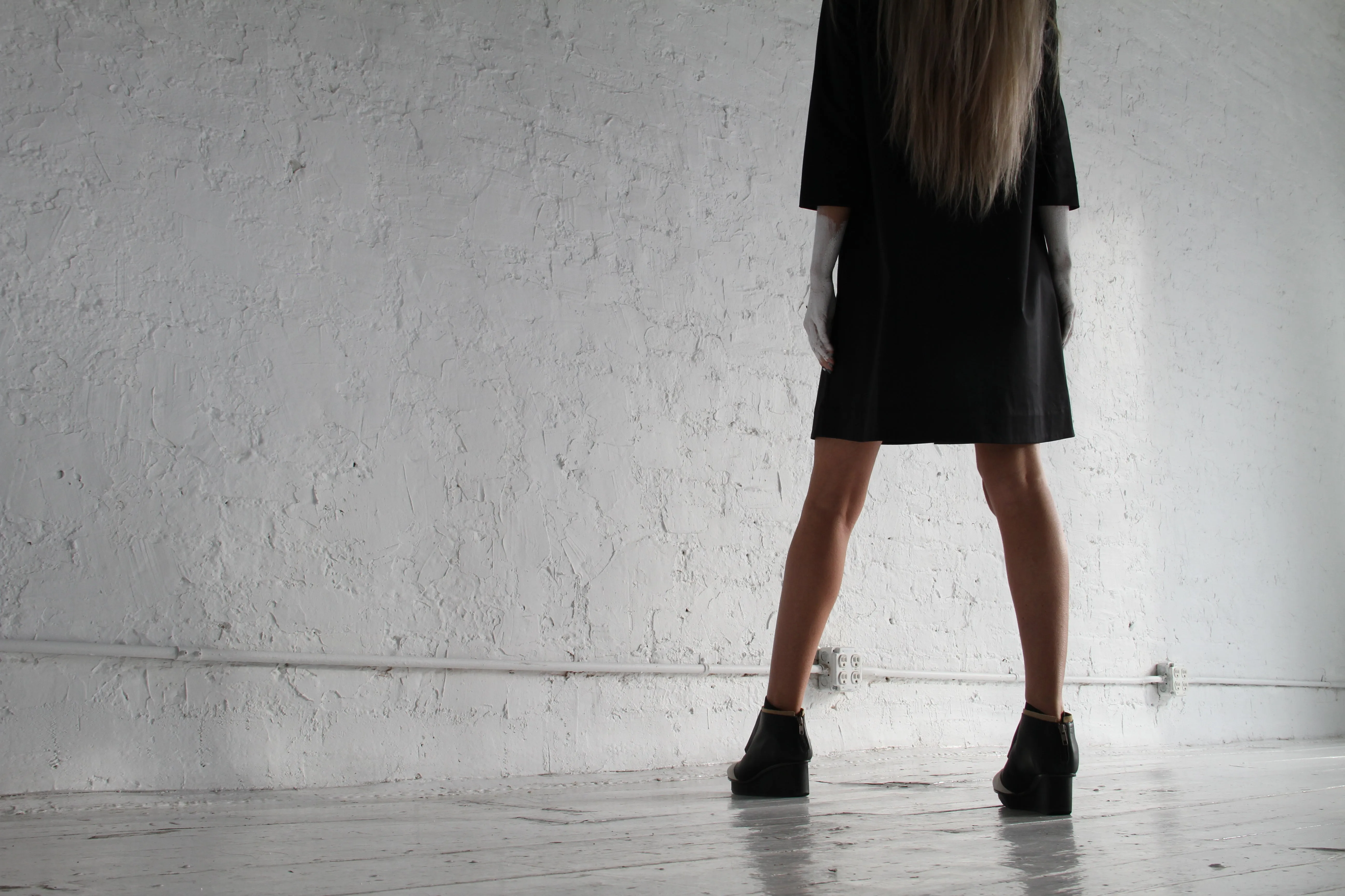 JUMP / BLACK/WHITE /
