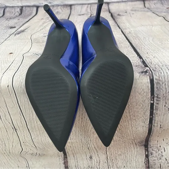 Katy Perry Sissy Electric Blue Pump 7 1/2
