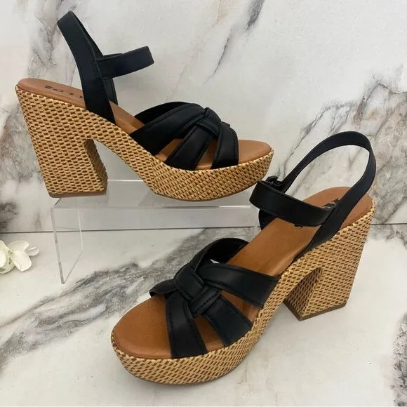 KORKS Dee Wedge Platform Sandal in Black Faux Leather Size 11 NEW