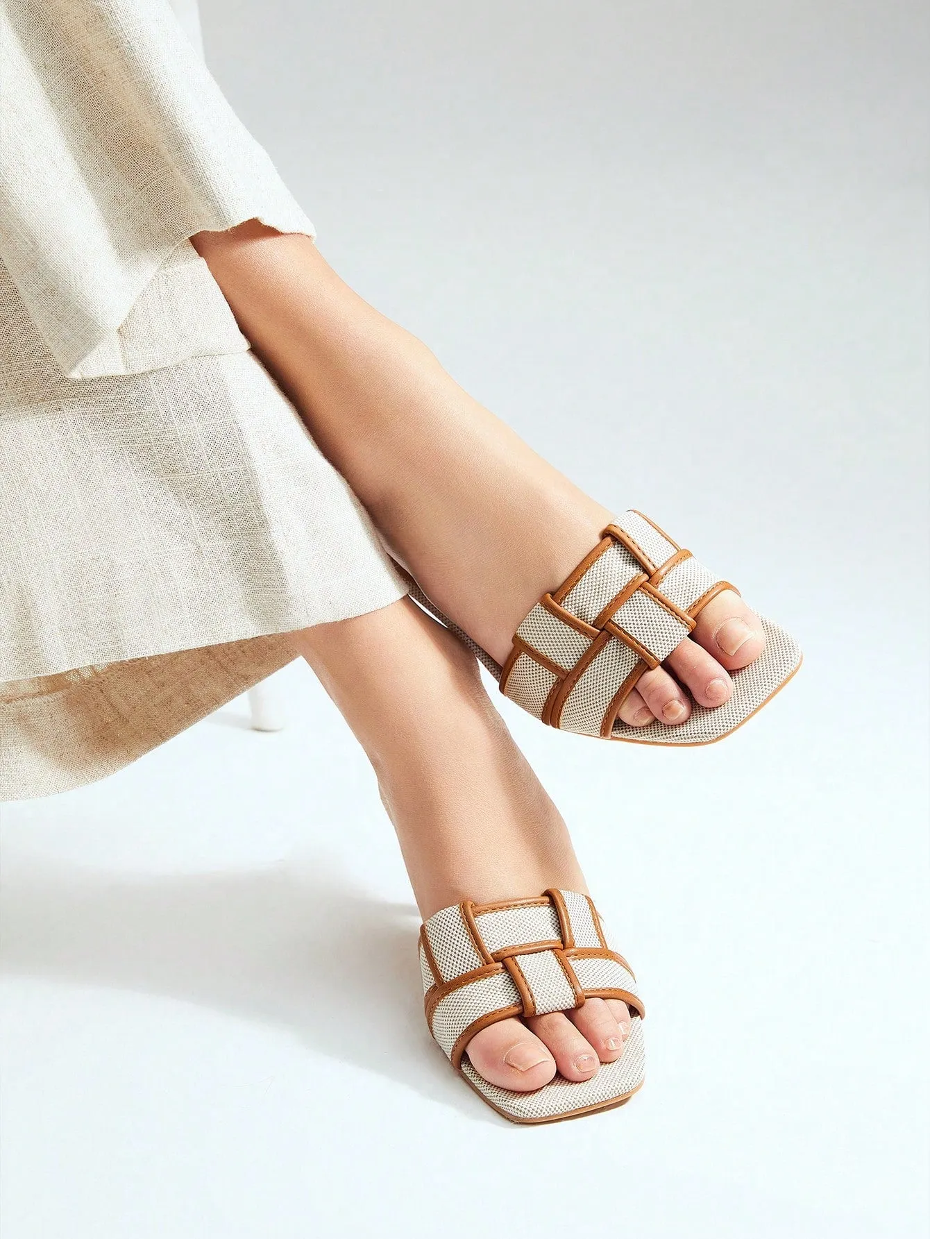 MOTF PREMIUM BRAIDED HEELED MULE SANDALS