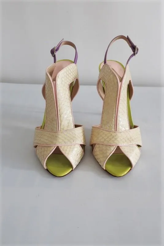 Nicholas Kirkwood Sandals Cream Snakeskin & Patent Size 38 Slingback Heels NEW