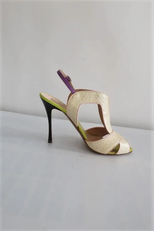 Nicholas Kirkwood Sandals Cream Snakeskin & Patent Size 38 Slingback Heels NEW