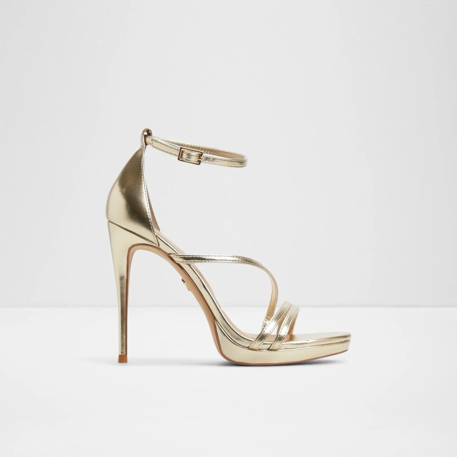 Odella / Heeled Sandals