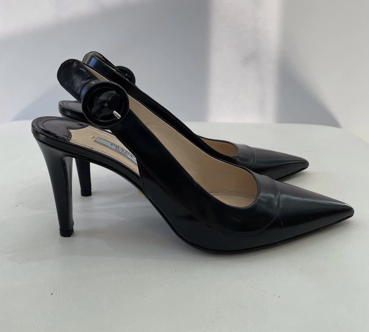 PRADA Black Brushed Leather Pointed-Toe Slingback Kitten Heel Sandals Size 38 (8)