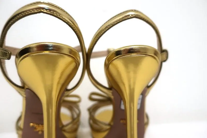 Prada Bow Sandals Gold Metallic Leather Size 39 T-Strap Platform Heel