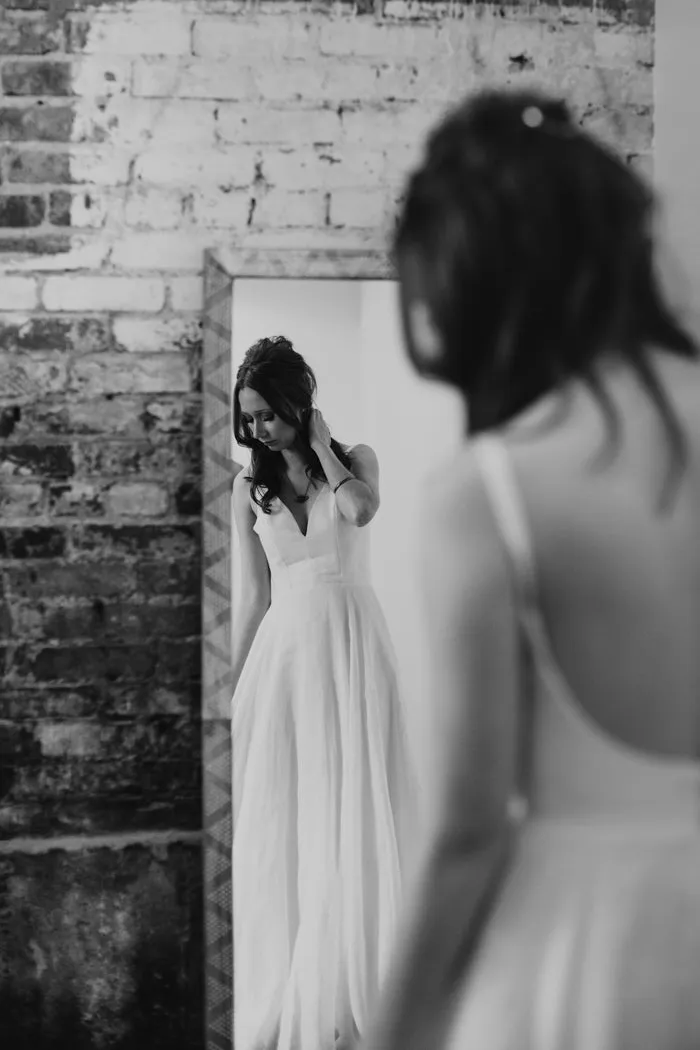Sexy Spaghetti Straps Simple  V Neck Chiffon Beach Wedding Gown Backless YRL116