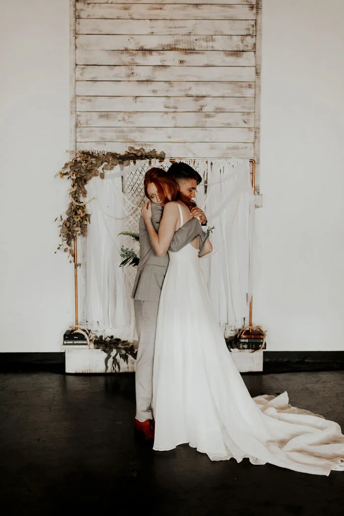 Sexy Spaghetti Straps Simple  V Neck Chiffon Beach Wedding Gown Backless YRL116