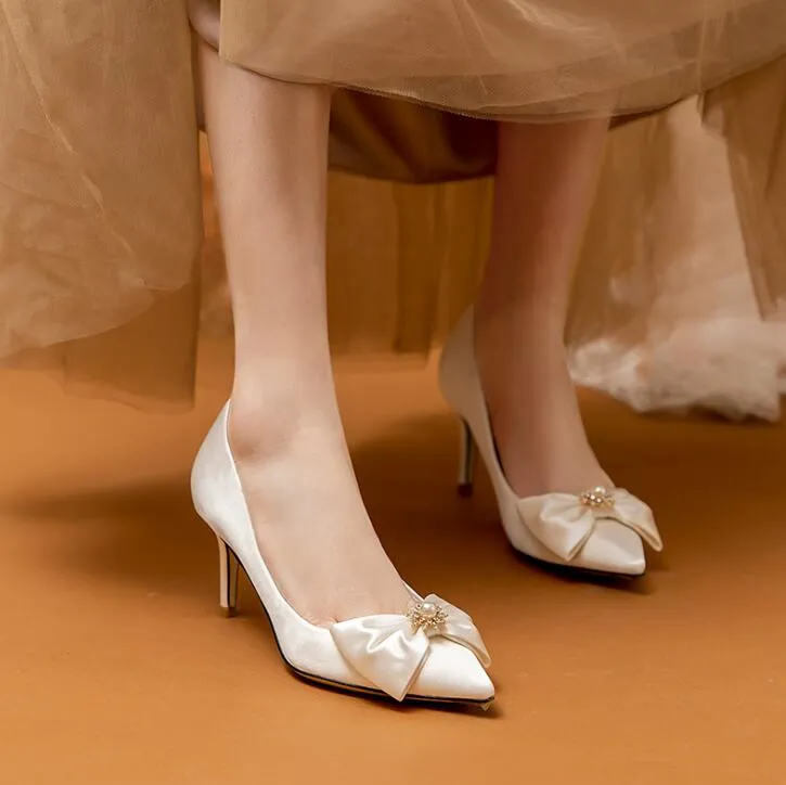 Silk Satin White Pump Shoes For Petite Feet ES17