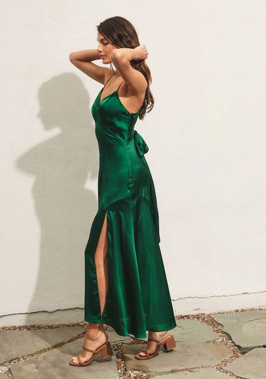 Solid Sleeveless Midi Dress w Side Slit
