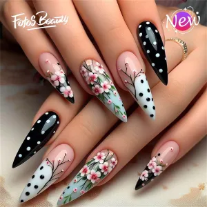 Stiletto Winter Plum Dots Black
