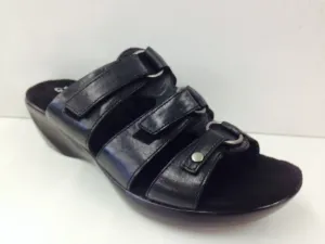 Walking Cradle Cast