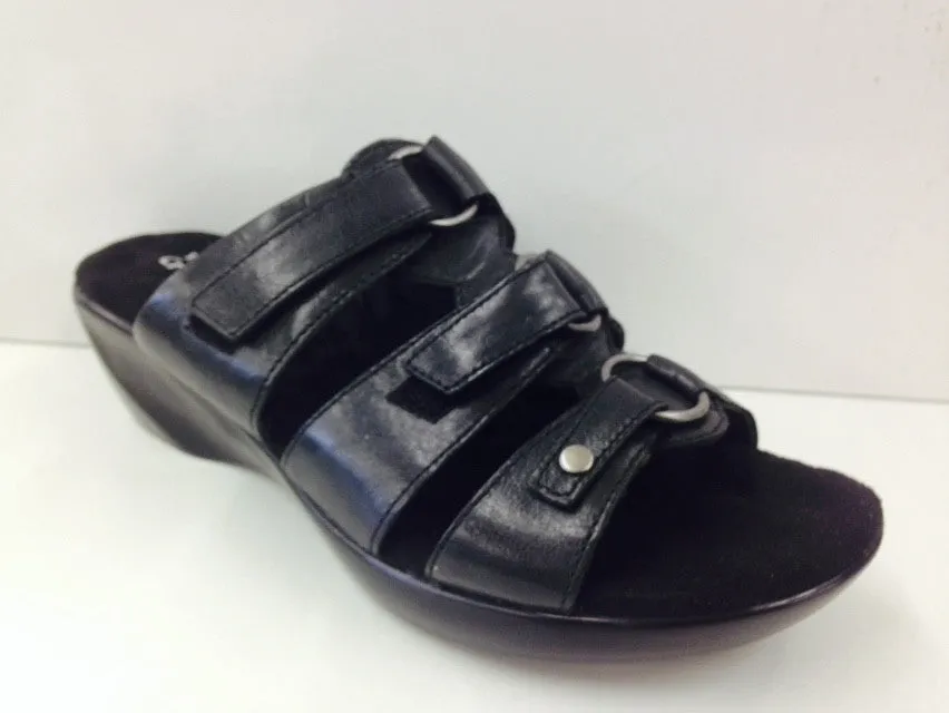 Walking Cradle Cast
