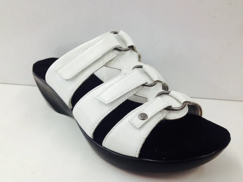 Walking Cradle Cast