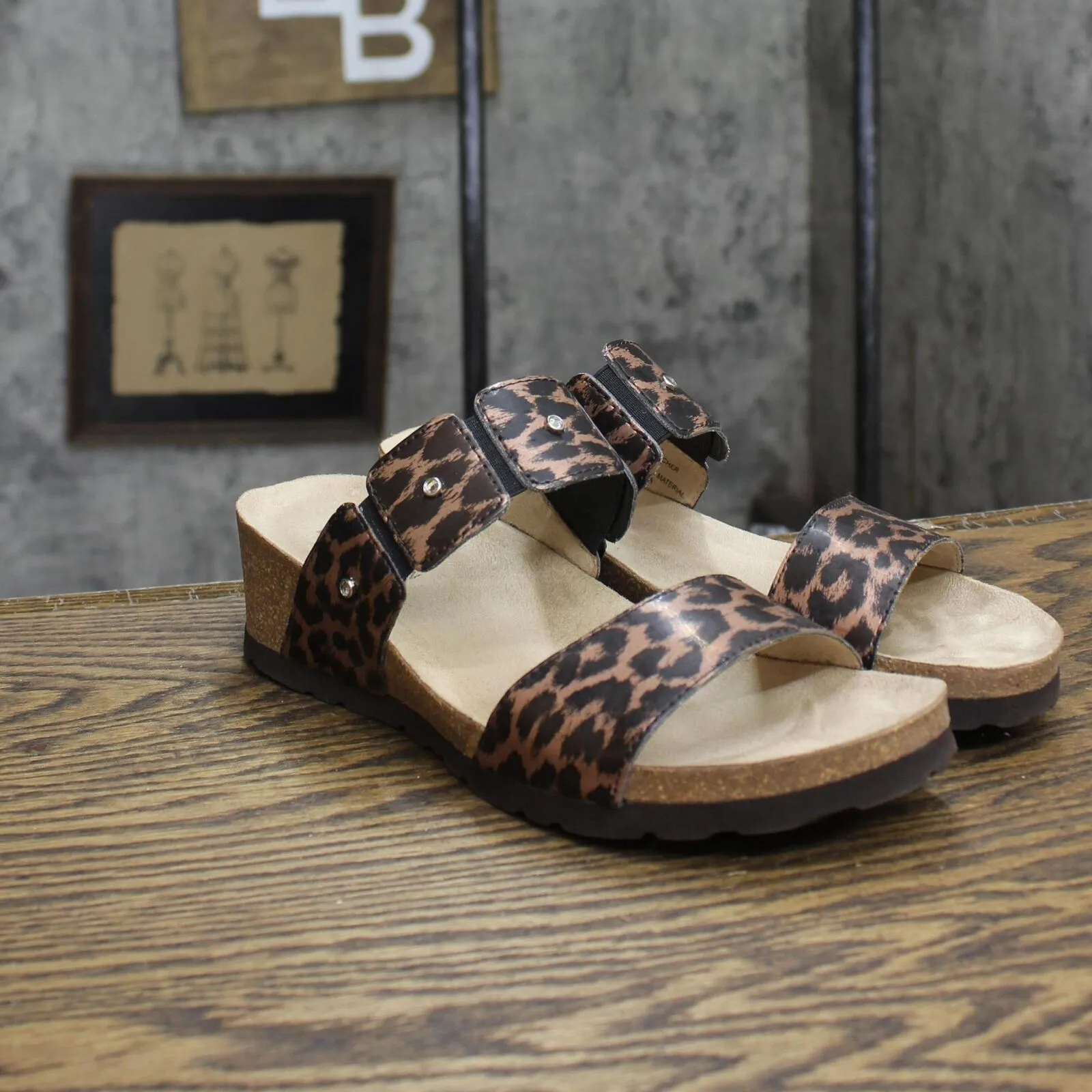 White Mountain Womens Clincher Heeled Sandals 1673d613c87114 Brown 7M