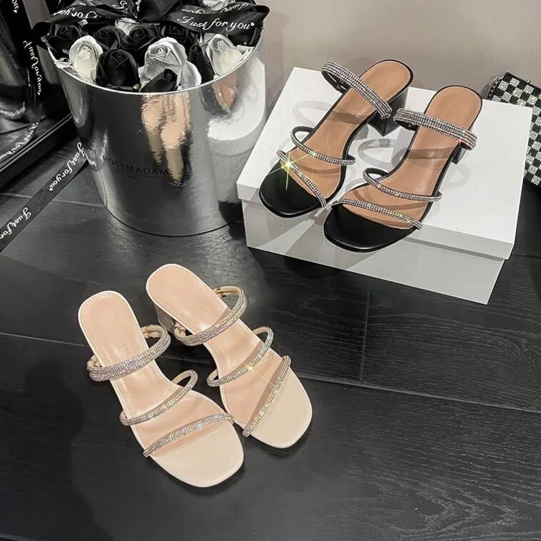 Women's Small Size Block Heel Strappy Sandals ES75